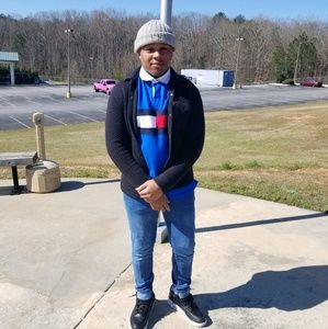 Meet your Posher, Elijah